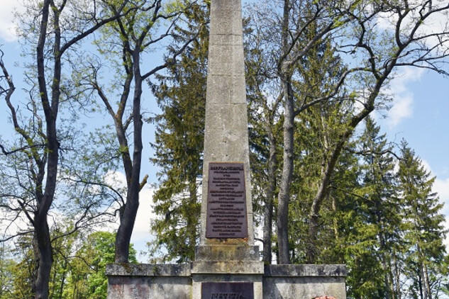 Františkův monument před restarováním | © Jaroslav kocourek