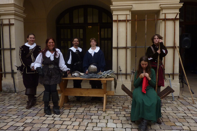 Šermíři během Hradozámecké noci 2023 | © Státní zámek Mníšek pod Brdy