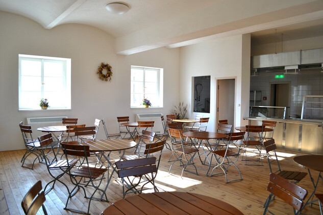 Prostor, který lze využít jako jídelna