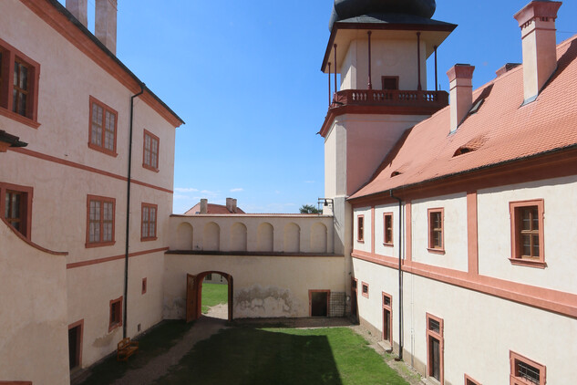 Nový Hrad v Jimlíně, foto: František Záruba, nepodléhá CC