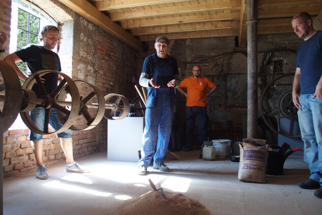 Výroba betonových ozdobných tvárnic