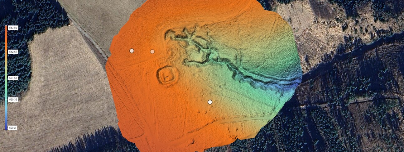 Vížka,okr. Tachov – opevnění dosud neznámého účelu a stáří, nejspíše související s těžebním areálem, foto: Národní památkový ústav