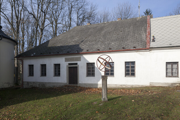 Objekty v areálu poutního místa na Křemešníku