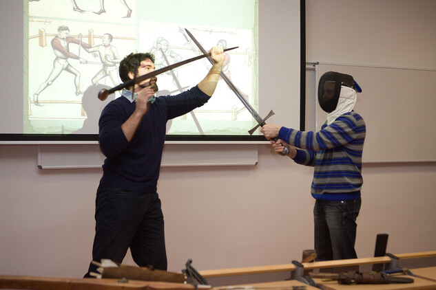 Přednáška P. Macků Vojenství ve středověku