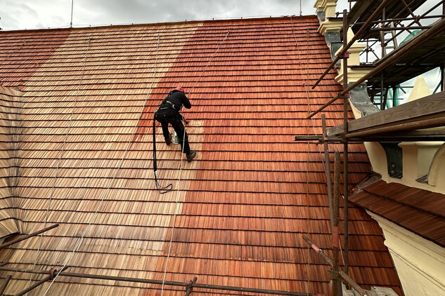 Oprava střech na letohrádku v Opočně