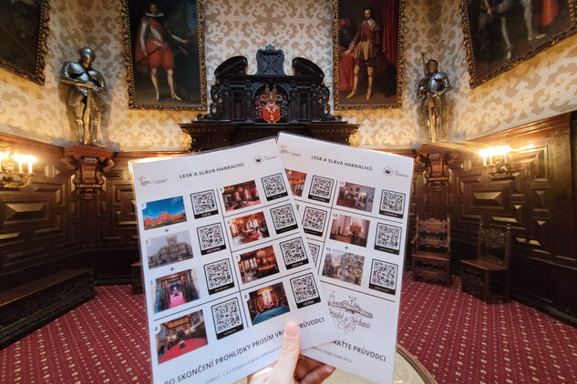 Karty pro neslyšící na Hrádku u Nechanic